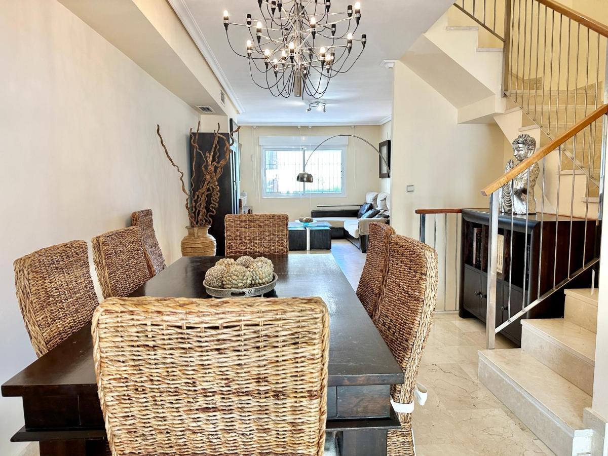 El Arenal Townhouse By The Beach With Swimming Pool - Eaw Homes Marbella Buitenkant foto