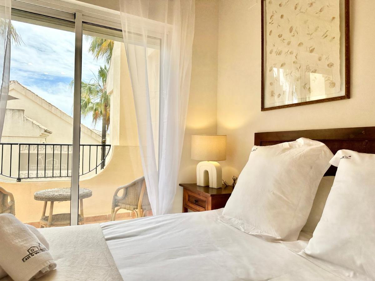 El Arenal Townhouse By The Beach With Swimming Pool - Eaw Homes Marbella Buitenkant foto